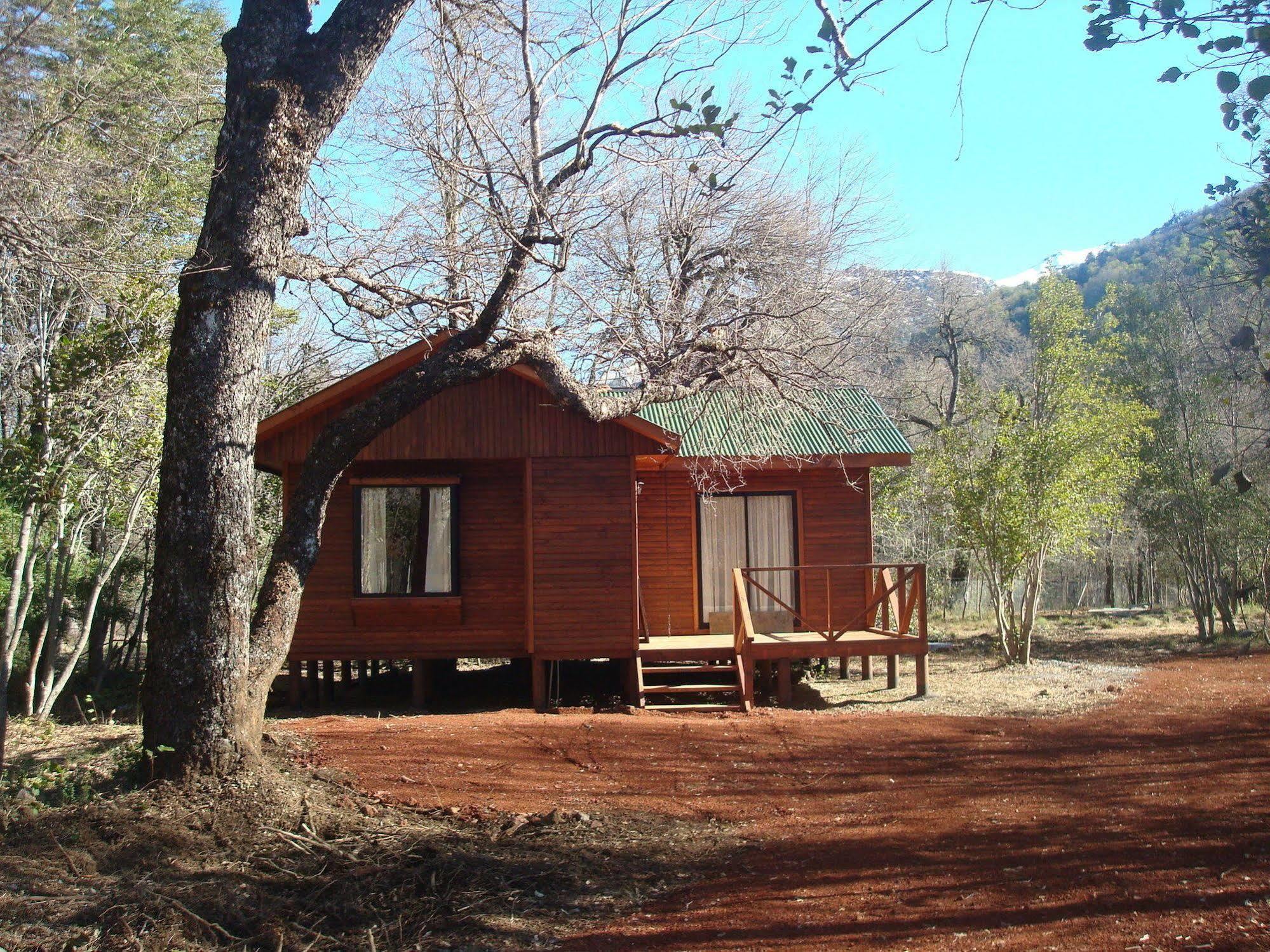 Cabanas Roble Quemado 拉斯特朗卡斯 外观 照片